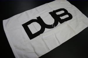 DUB030